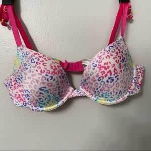 Colorful leopard print wonder bra